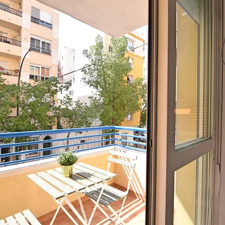 Apartment Lomi, Solo Familias 3 Hab, 2 Wc Centro Malaga