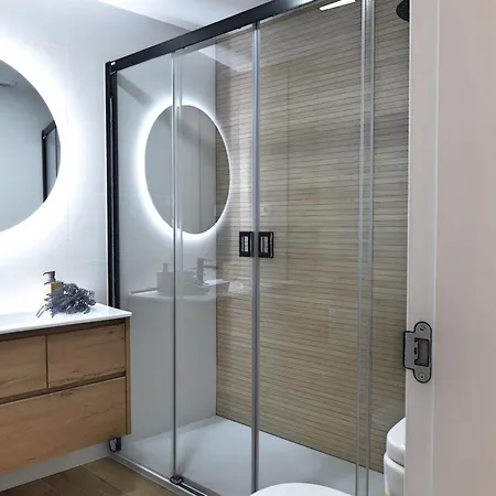 Apartment Lomi, Solo Familias 3 Hab, 2 Wc Centro *