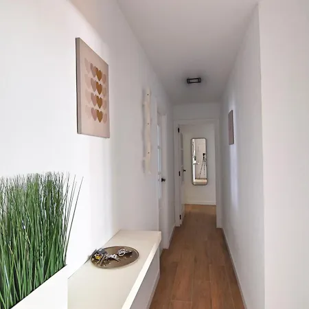 Lomi, Solo Familias 3 Hab, 2 Wc Centro Málaga