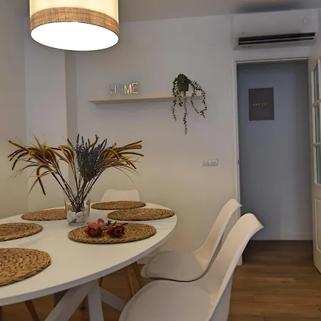 Lomi, Solo Familias 3 Hab, 2 Wc Centro Appartement